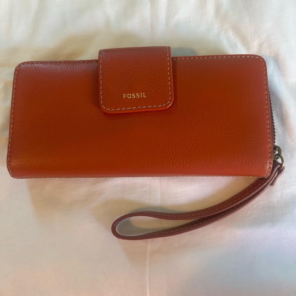 Fossil Burnt Red Clay Leather Wallet - Picture 6 of 11